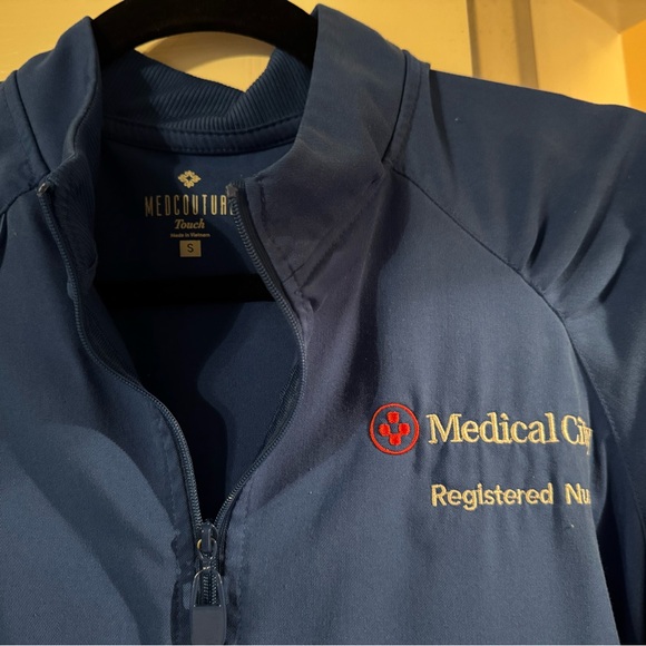 Bundle! Med Couture Medical City RN Scrub Set - Picture 2 of 7